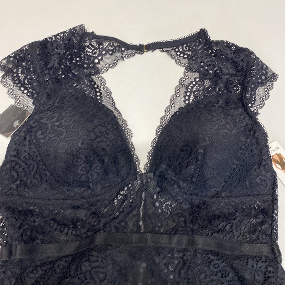 Sophie B bodysuit - Picture 3 of 7